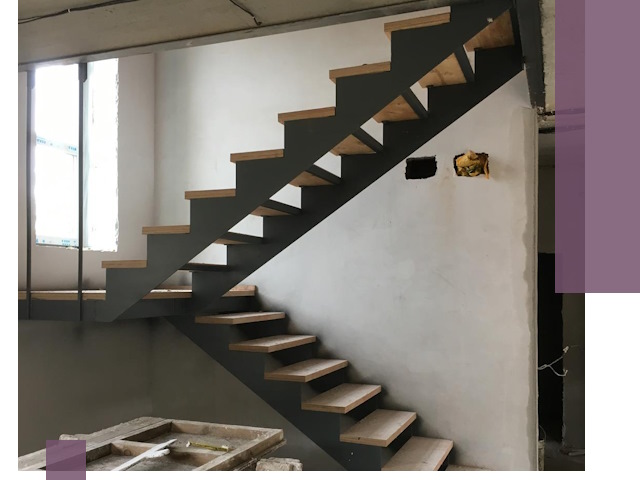 Изготовление лестниц на металлокаркасе в Армавире от производителя