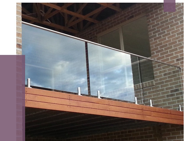 Стеклянные парапеты на крыше и террасе в Армавире от 11397 руб. | ПРОЛЁТ-Рмв